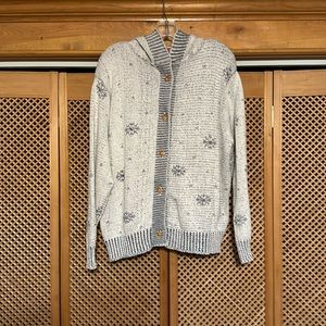 Women’s hooded button front sweater,  Cream Heather, size=L. (510)